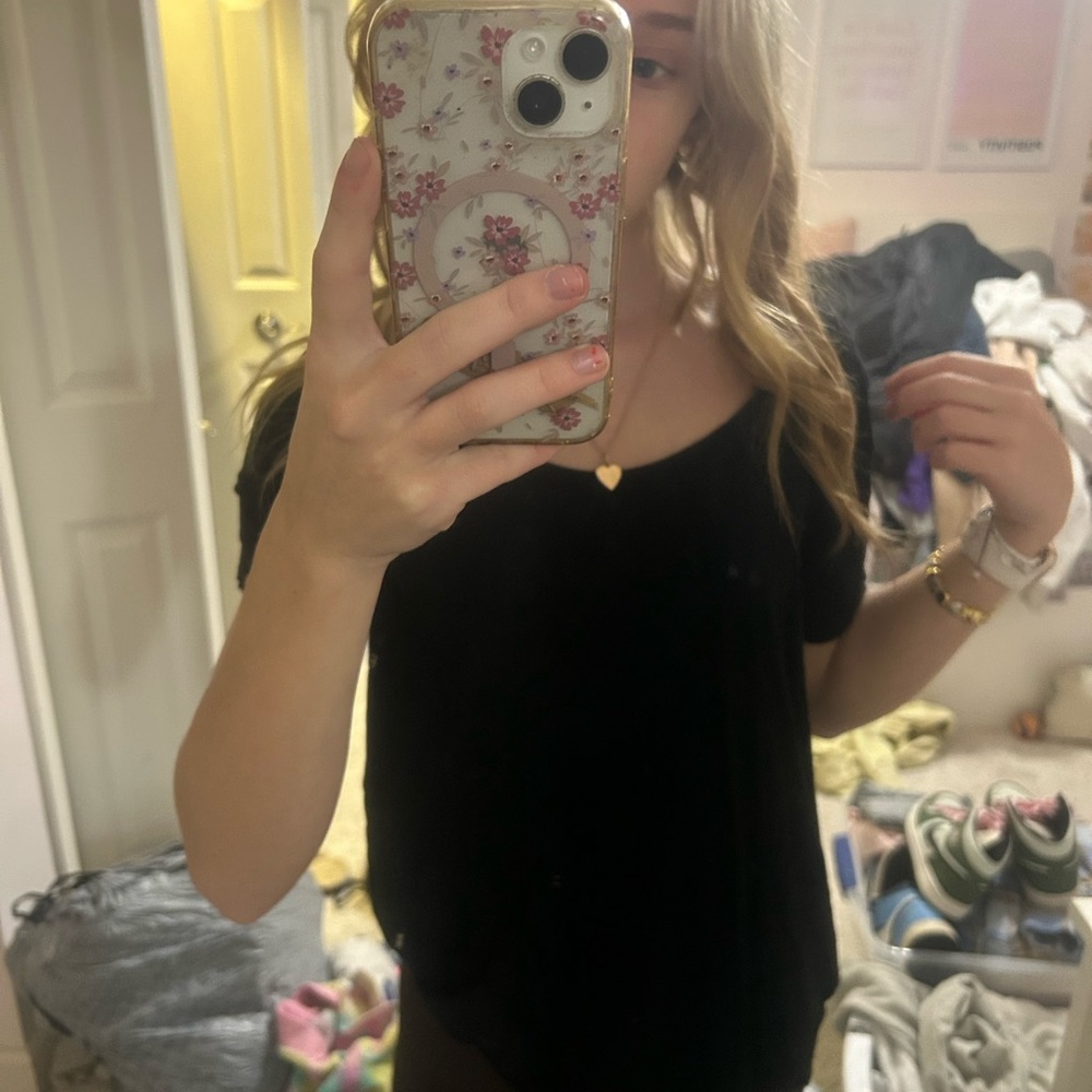 black top - Picture 3 of 3